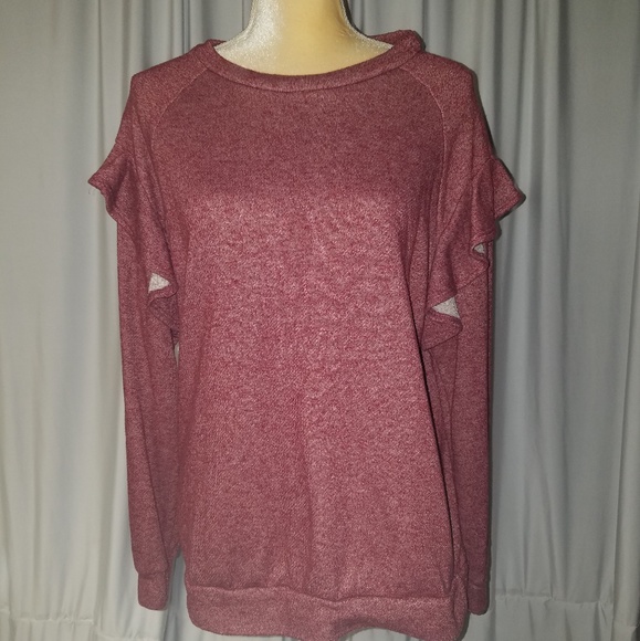 ee:some Tops - Ee:Some Casual pullover sweatshirt